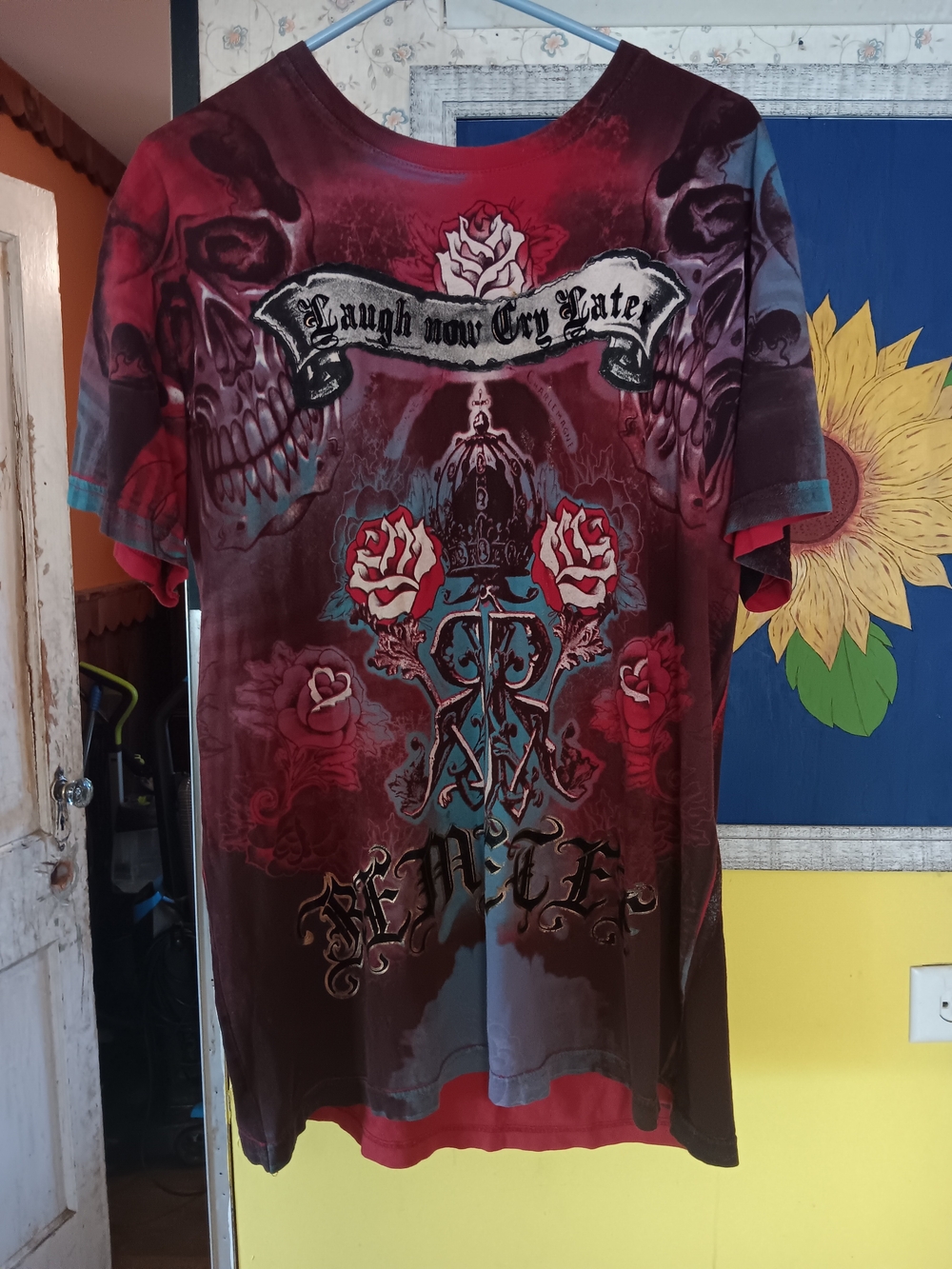 Remetee Vintage Graphic T-Shirt - Red Floral Skull Design. L